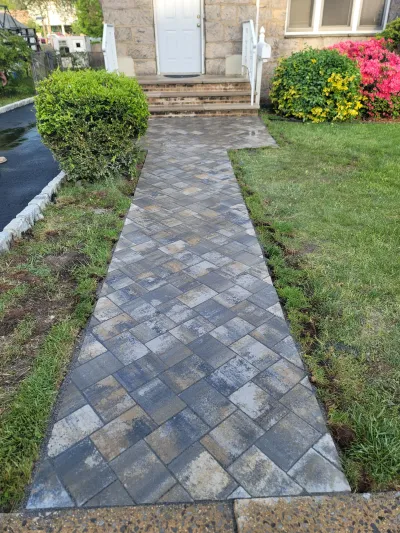 Paver Installation Service by MAC Paving and Sealcoating – Custom Driveways and Expert Paving Solutions in NJ.